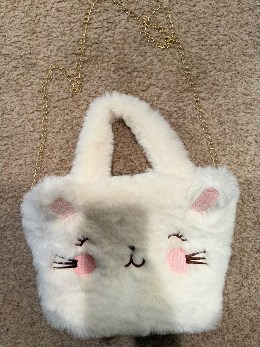 Cute White Faux Fur Cat Face Crossbody Bag with Gold Chain